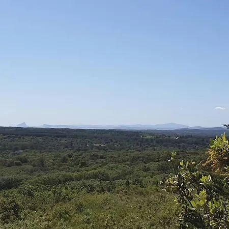 Gite De Charme Avec Jacuzzi En Garrigue